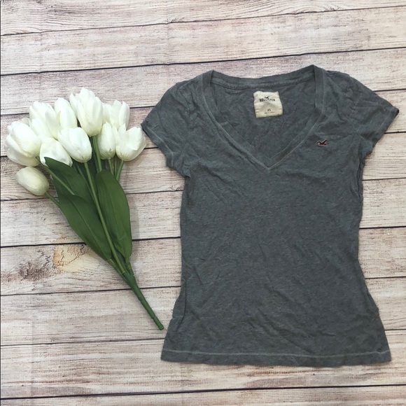 Hollister Tops - Grey T-shirt. Hollister size XS.